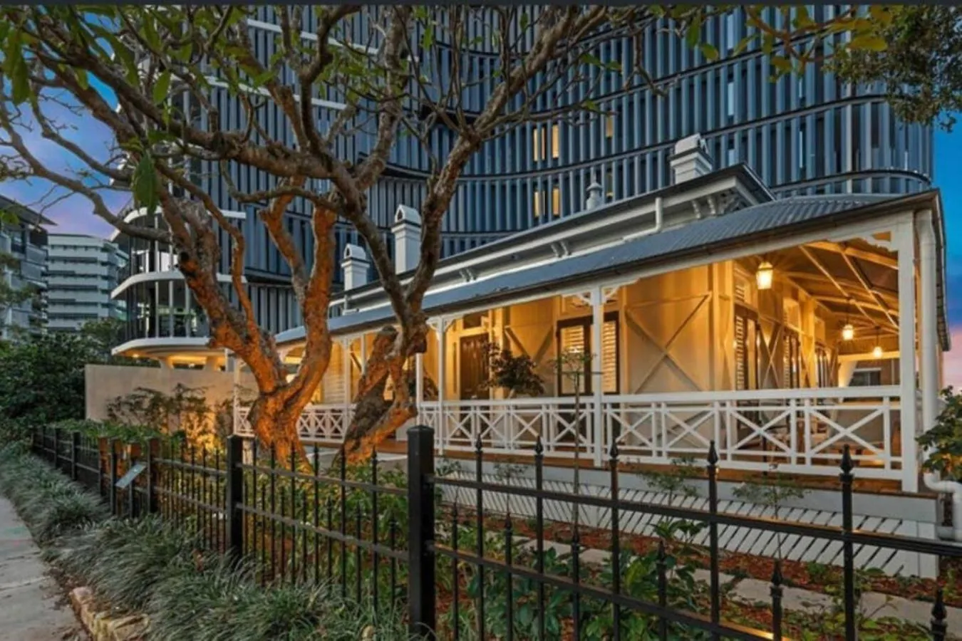 Luxury Inner City Heritage House Brisbane 0*,  Australia